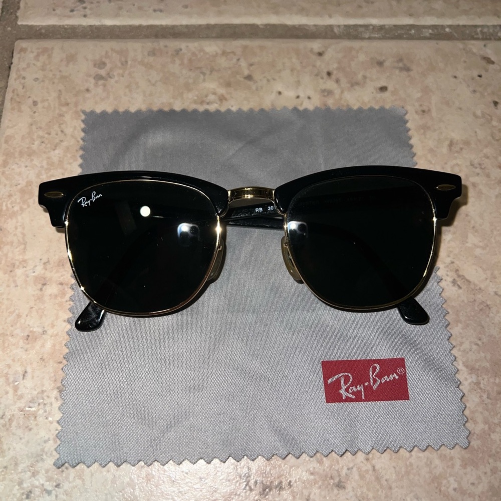 Ray-ban Clubmaster classic sunglasses